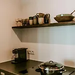 Apartment O *