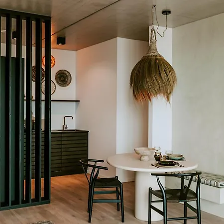 Apartament O *